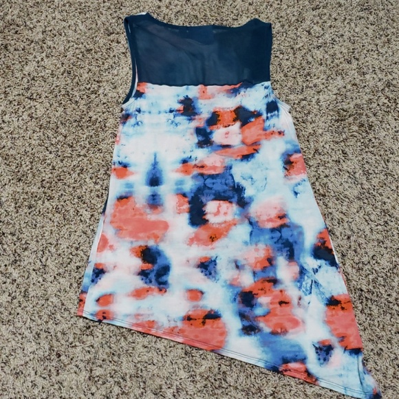 Tank - Picture 2 of 2